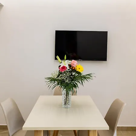 Apartment Astir Life - Charming Homes Near Sea