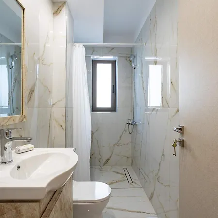 Astir Life - Charming Homes Near Sea Apartment Kalamata