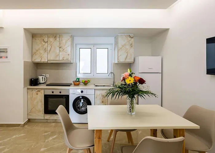 Astir Life - Charming Homes Near Sea Apartment *