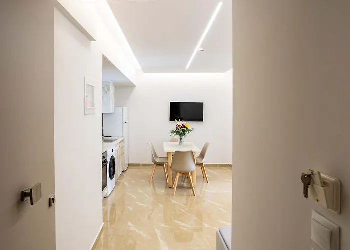 Astir Life - Charming Homes Near Sea Apartment Kalamata